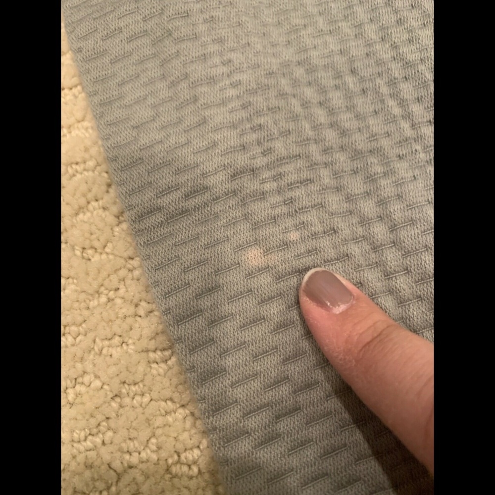EUC SFERRA Perrio Full/Queen Coverlet‎ Blanket in Silver Grey --DEFECTS-- - Picture 5 of 12